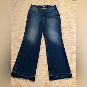 Old Navy High Rise Ankle raw edge jeans Size 0
